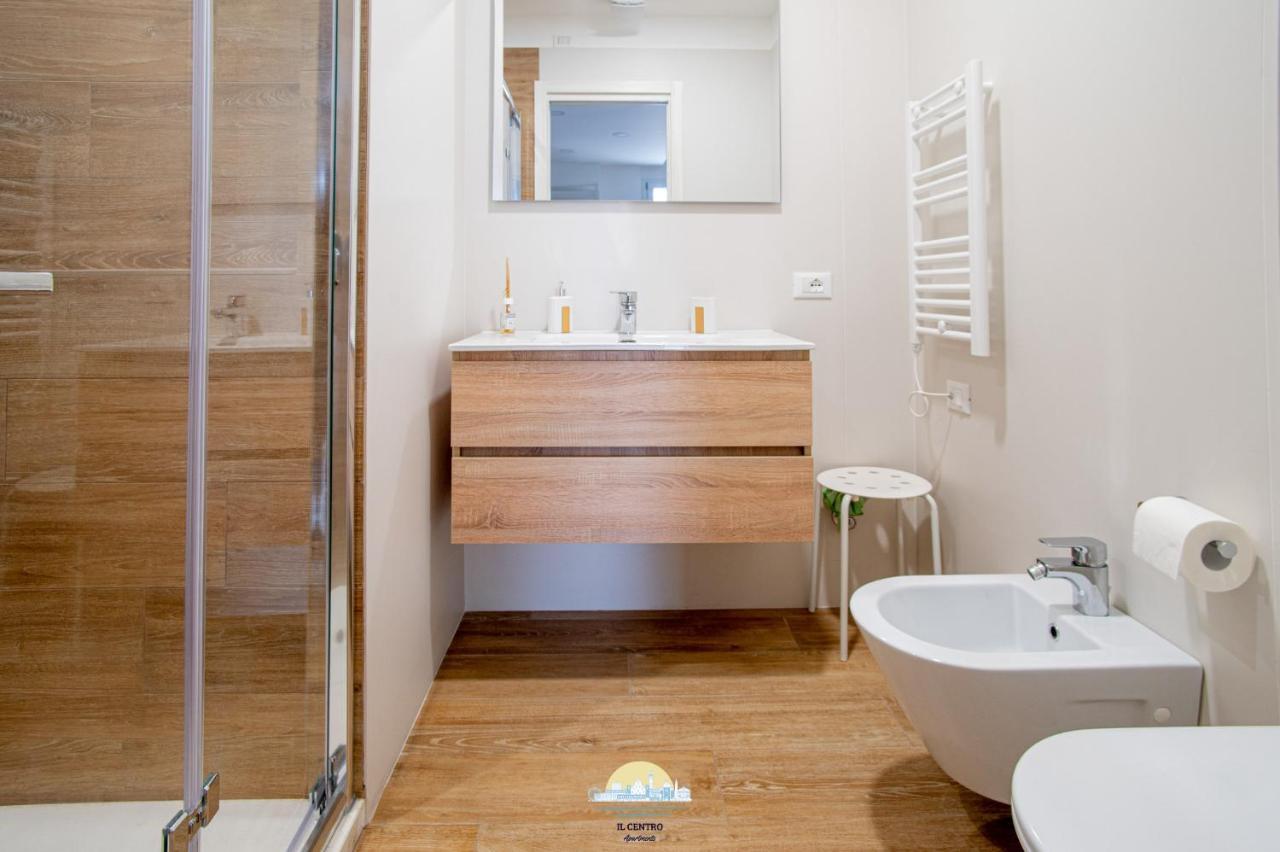 Il Centro Luxury Suites Bari Zewnętrze zdjęcie