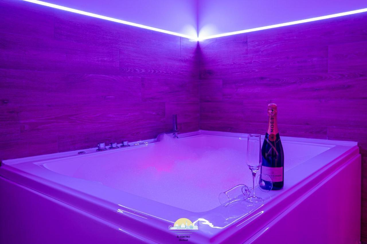 Il Centro Luxury Suites Bari Zewnętrze zdjęcie