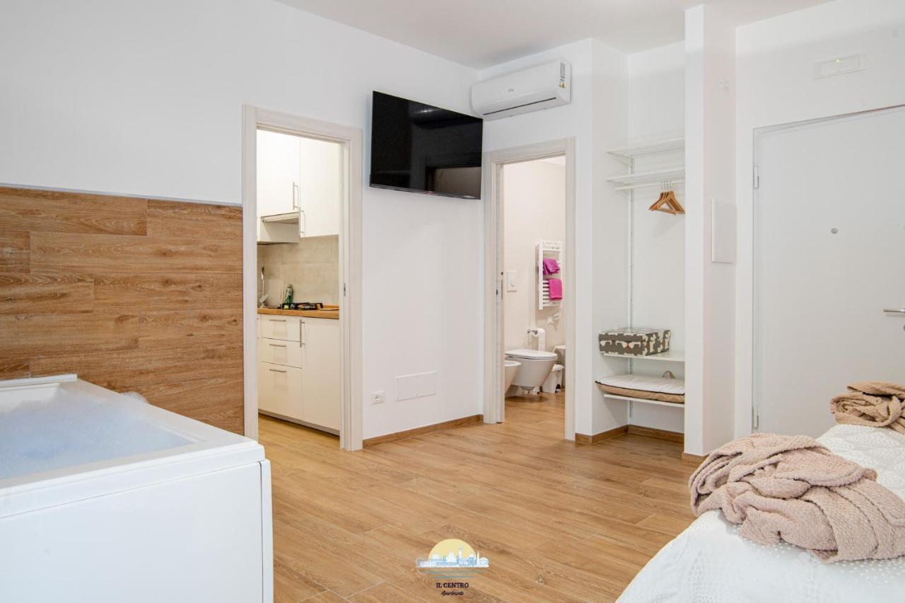 Il Centro Luxury Suites Bari Zewnętrze zdjęcie